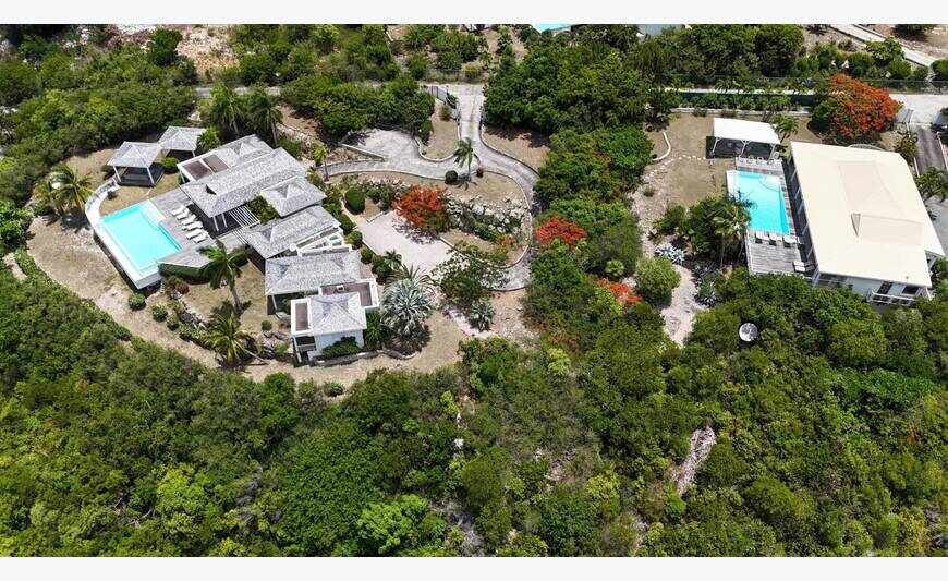 Villa No Limits and Villa Callisto - Terres Basses