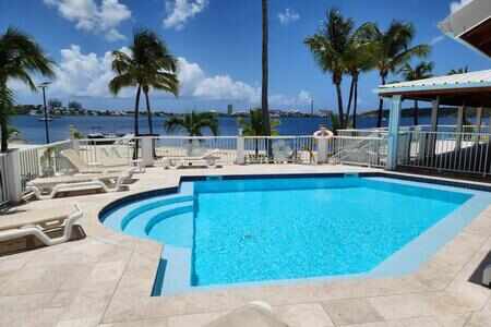 Studio Terrasse Angle Baie Nettle