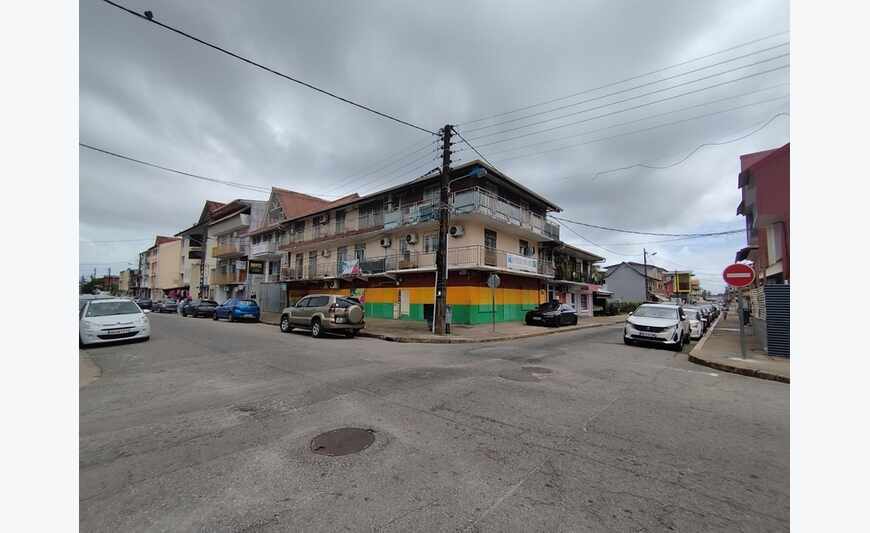 Dpt Guyane (973), à vendre Cayenne immeuble - Terrain de
