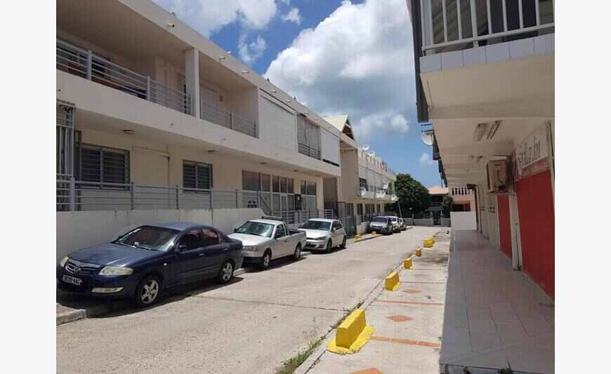 One bedroom apartment to renovate