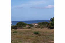 TERRAIN GUANABAY PROCHE PLAGE SXM