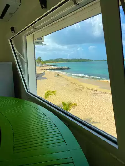STUDIO ON BEACH SEA VIEW