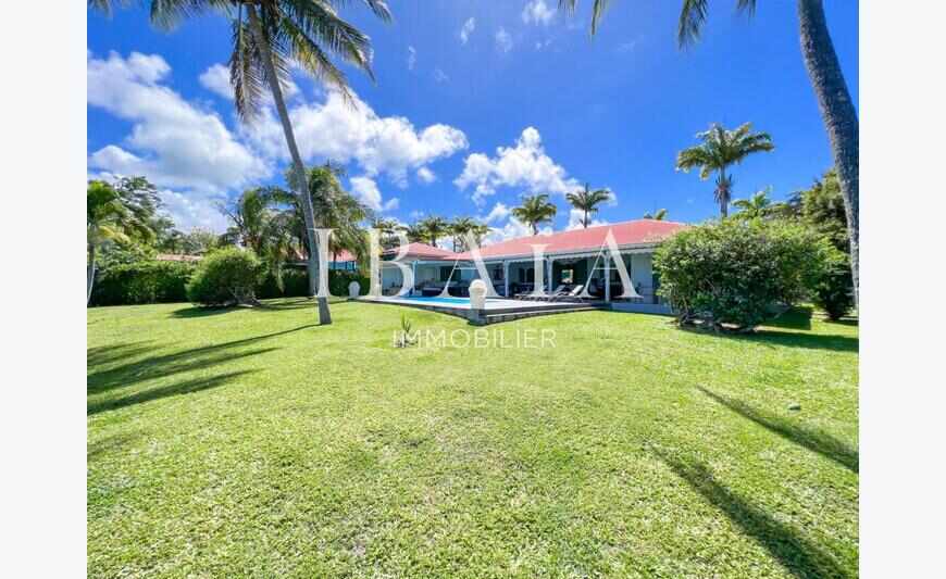 Dans quartier recherché de Petit-Bourg - Villa de plain pied