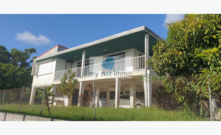Villa F7 quartier Moutte