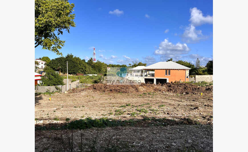 Terrain 522m2 Saint Francois - Secteur Desvarieux