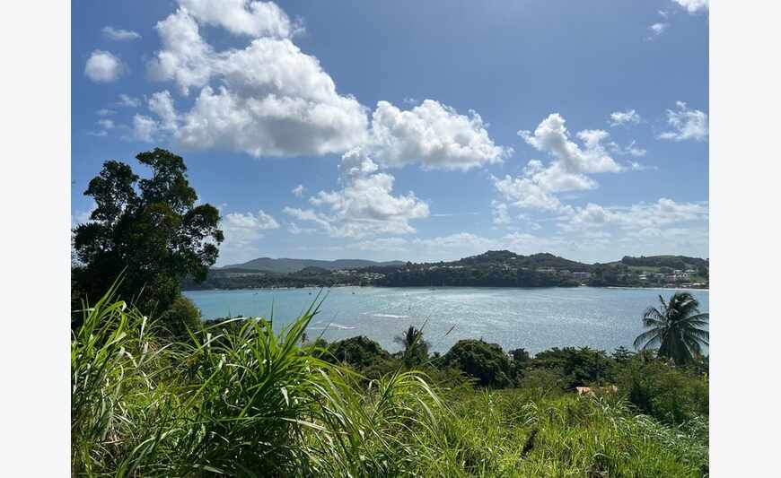 Magnifique Terrain Avec Vue Sur La Mer