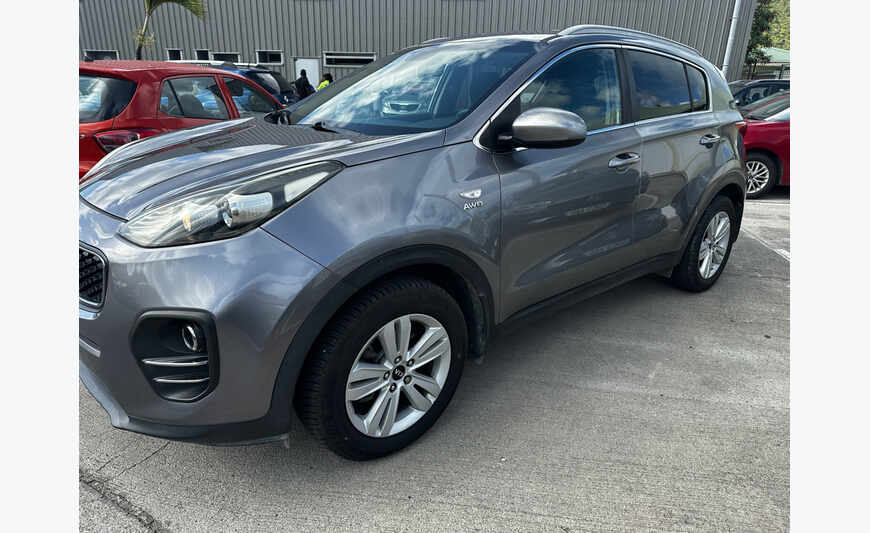 KIA SPORTAGE 4x4