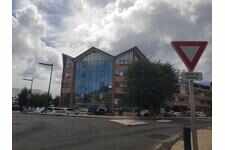 Pour investisseur avisé. Local commercial 160 m2