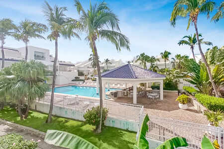 Cupecoy Beach Club Garden Appartement