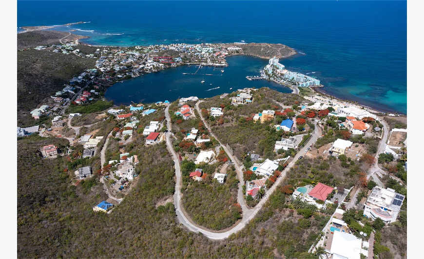 Oceanview Corner Lot in Oyster Pond