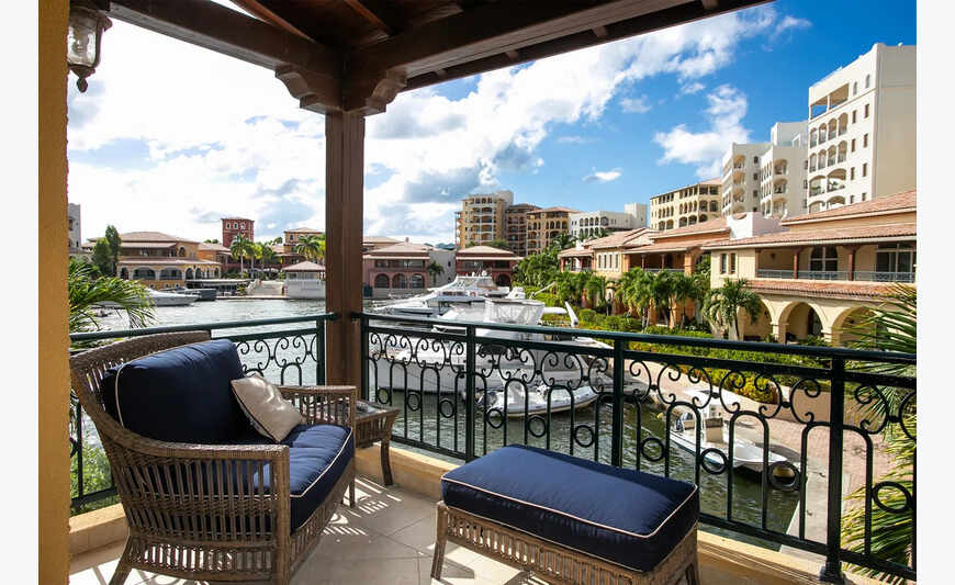 Marina 360