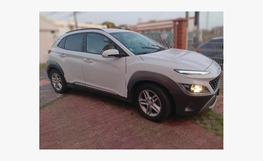 Kona blanche 2021 automatique