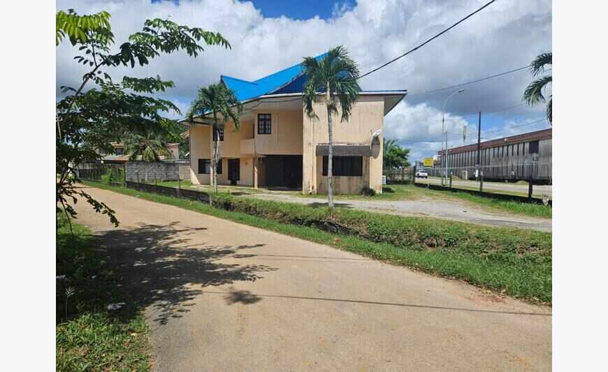 Immeuble R+1 - Cayenne