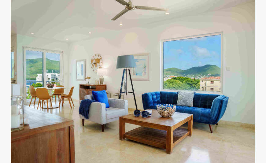 Beach Front One Bedroom Condo - Great Sunset