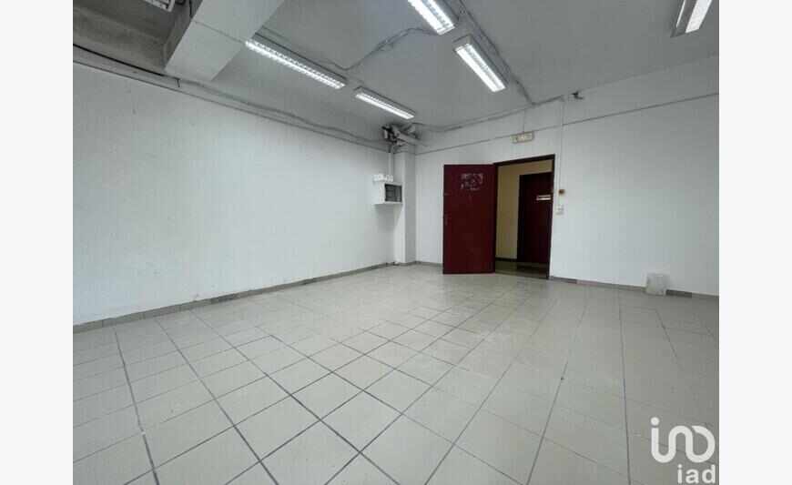 Location Local d'activités 57 m²