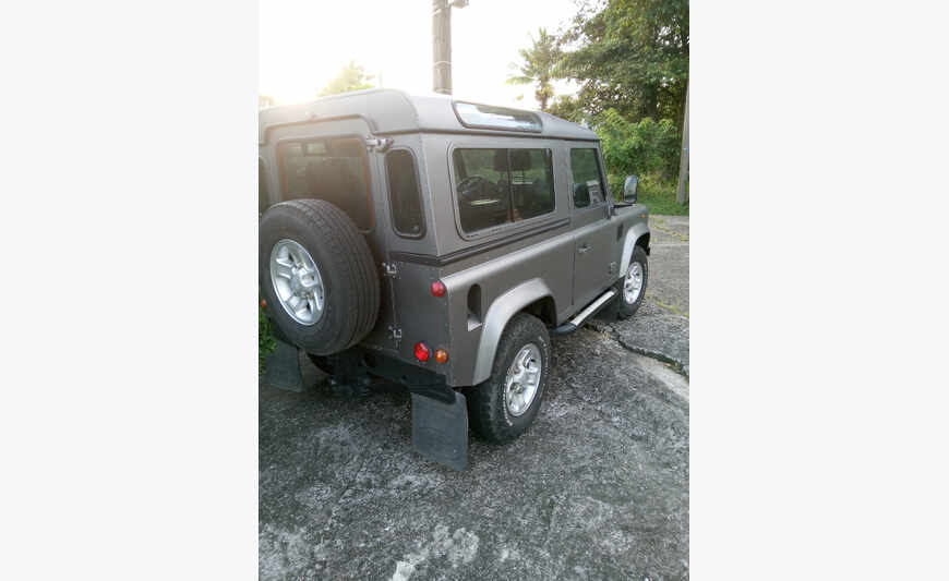 Defender 90 Station Wagon (10 CV)