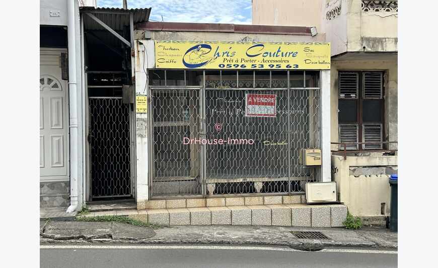 Rare : local commercial et appartement - bourg du Lorrain