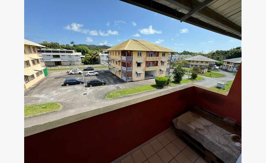 Studio De 32,5 m2 à Montjoly rés lac Almaric