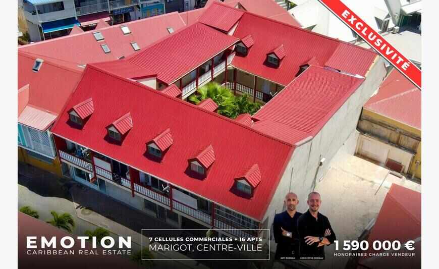 Building R+1 + attic 873 m2, Marigot