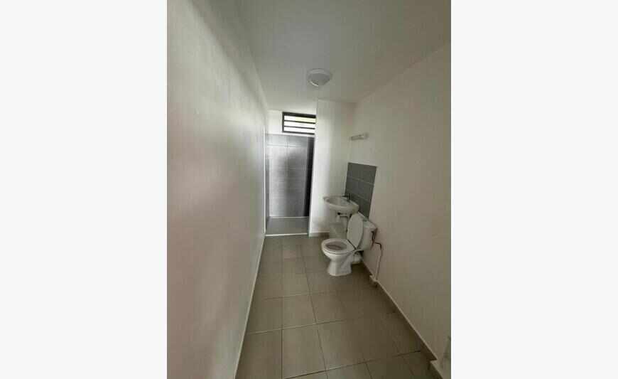 À Cayenne, grand appartement à vendre 132000 Eur avec