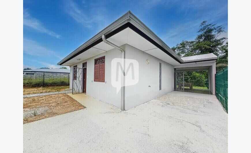 Dpt (Guyane) , à louer Macouria maison T3 meublée de 79 m²
