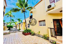 11% ROI Investment with 9-Unit Apartment Complex