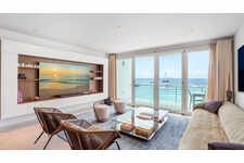 Vie de luxe en bord de mer à l’Aqualina Beach Club