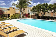 Condo de luxe à la plage avec commodités