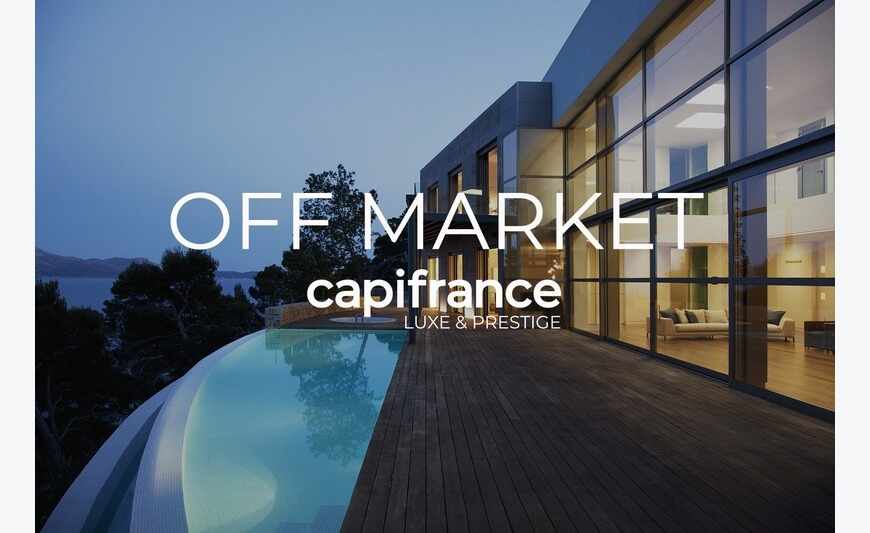 Villa neuve vue mer panoramique sur 1700 m² de terrain plage