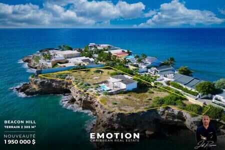Exceptional plot of land 2,305 m2 by the sea