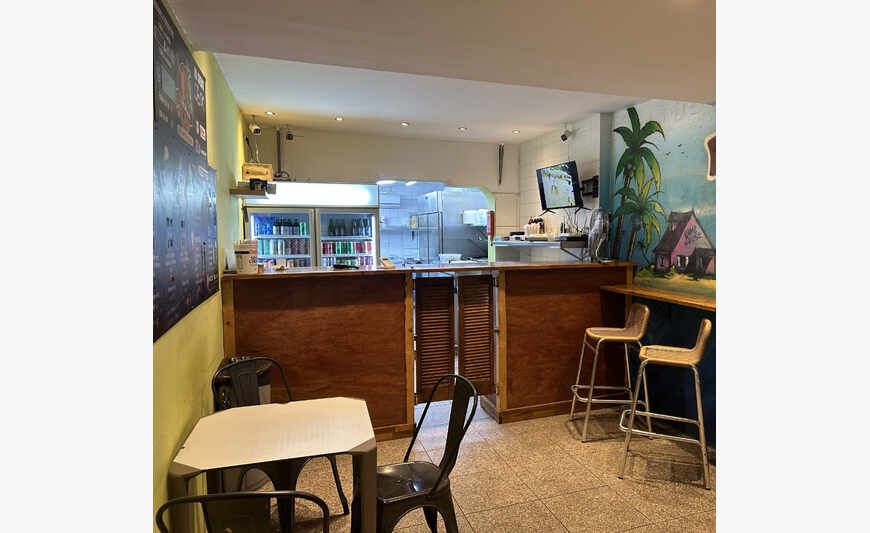 SNACK BAR