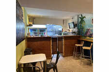 SNACK BAR