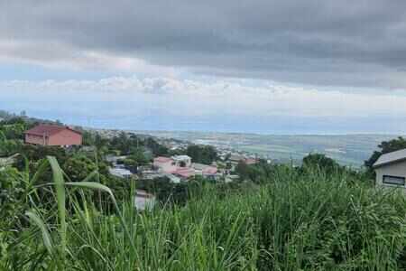 Terrain à bâtir 1 050 m²