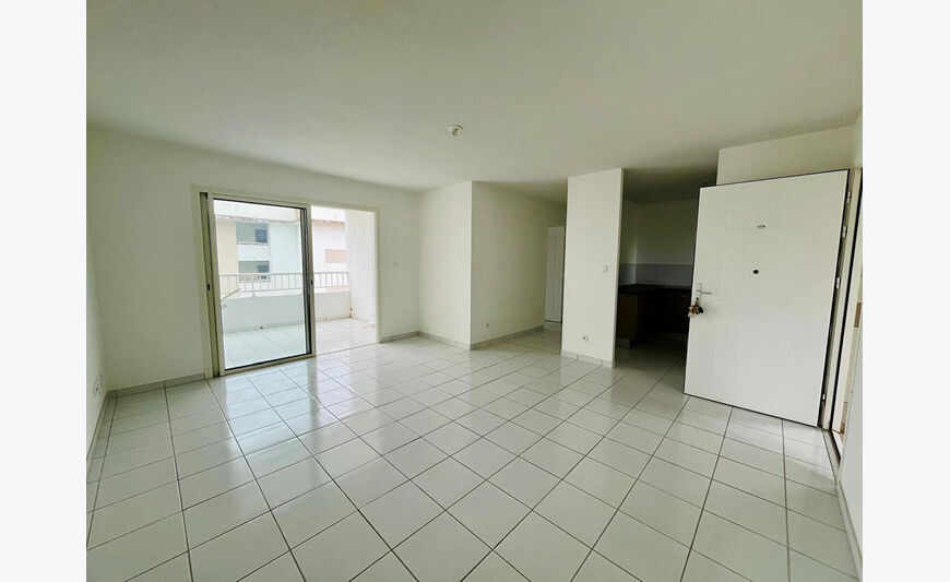 d'un appartement T3 (61 m²) au Lamentin (Bélème) jolie