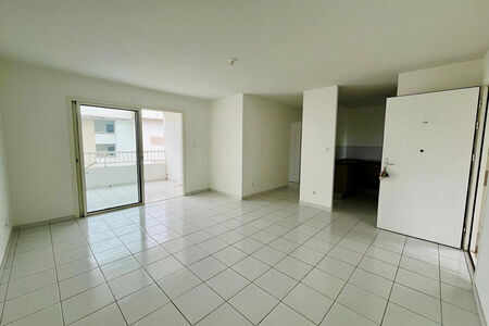 d'un appartement T3 (61 m²) au Lamentin (Bélème) jolie