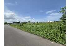 Terrain constructible de 800 m² - Petit-Bourg, à 5 min de