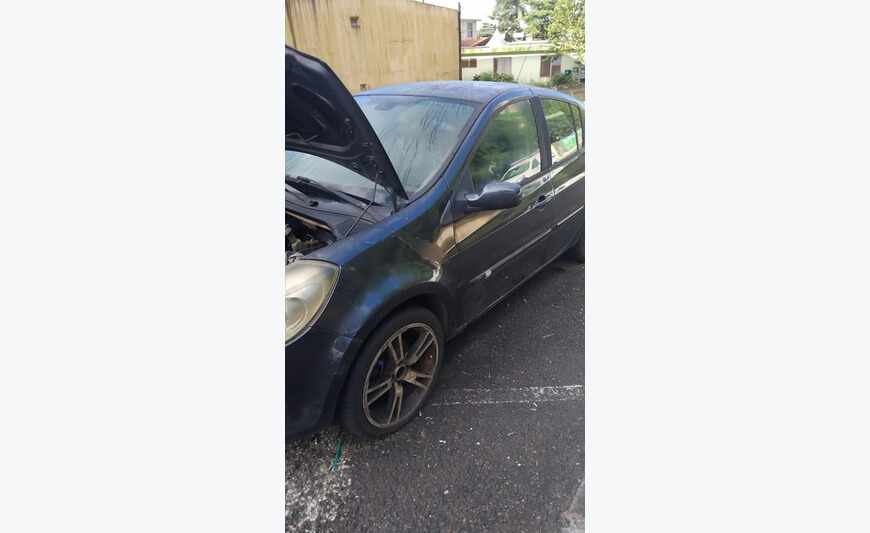clio dci ,bas moteur à refaire