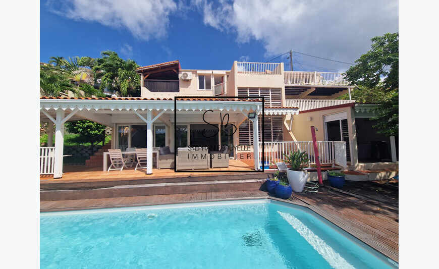 Schoelcher : Rare dans le secteur : Villa composée d'un