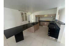 Maison T4 de 195m² sur la commune de Matoury