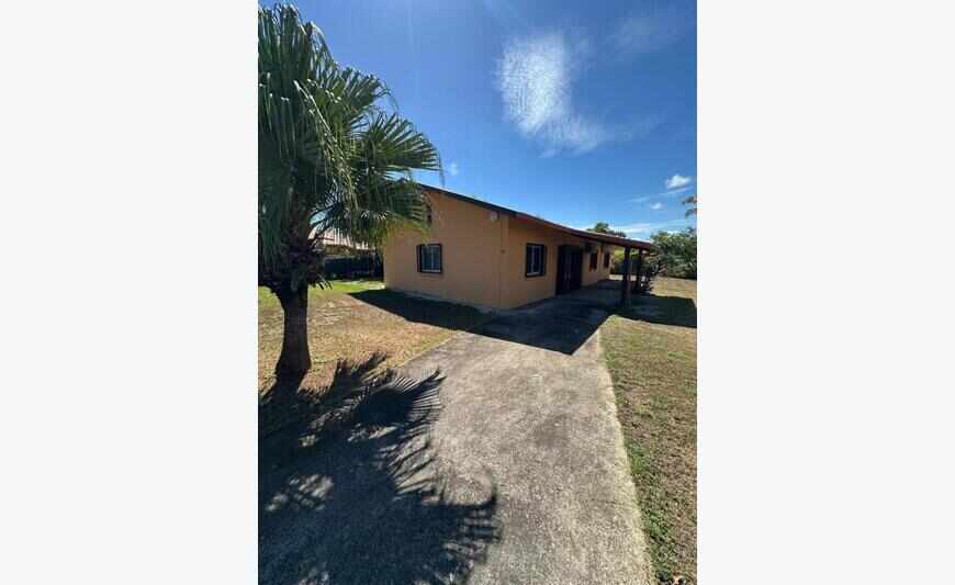 À Kourou, maison de 103.95m2 à louer 1650 Eur par mois