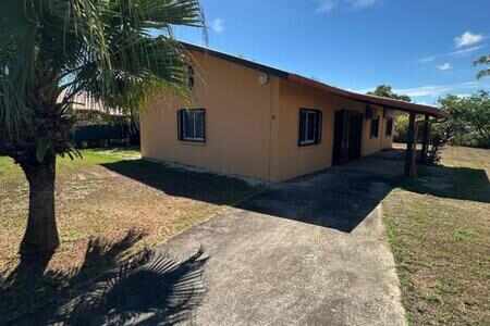 À Kourou, maison de 103.95m2 à louer 1650 Eur par mois