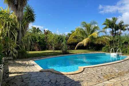 Superbe villa Vue Grand Cul Sac Marin avec piscine sur 1001