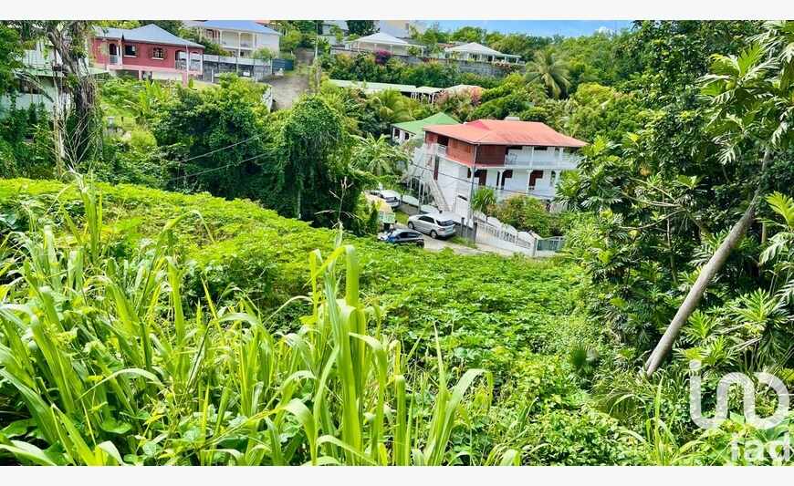 Terrain à bâtir 585 m²