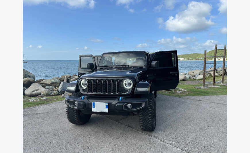 Jeep Wrangler Sahara Unlimited 4x4