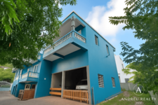 Propriété à revenus avec vue lagune – Diamond Hill