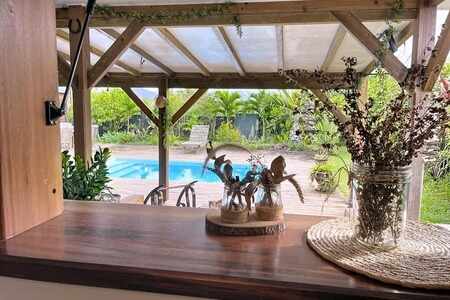 Elégante maison contemporaine avec piscine au sel - Le