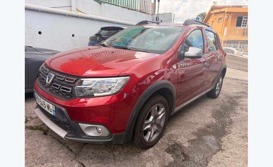STEPWAY ESSENCE ANNÉE 07/2020 76000km GARANTIE 1 AN