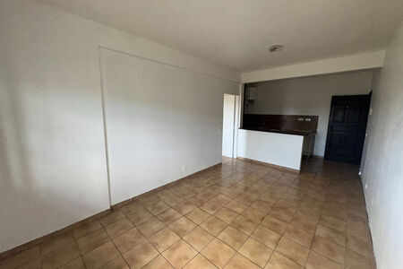 Appartement 2 pièces avec terrasse sur le secteur de la