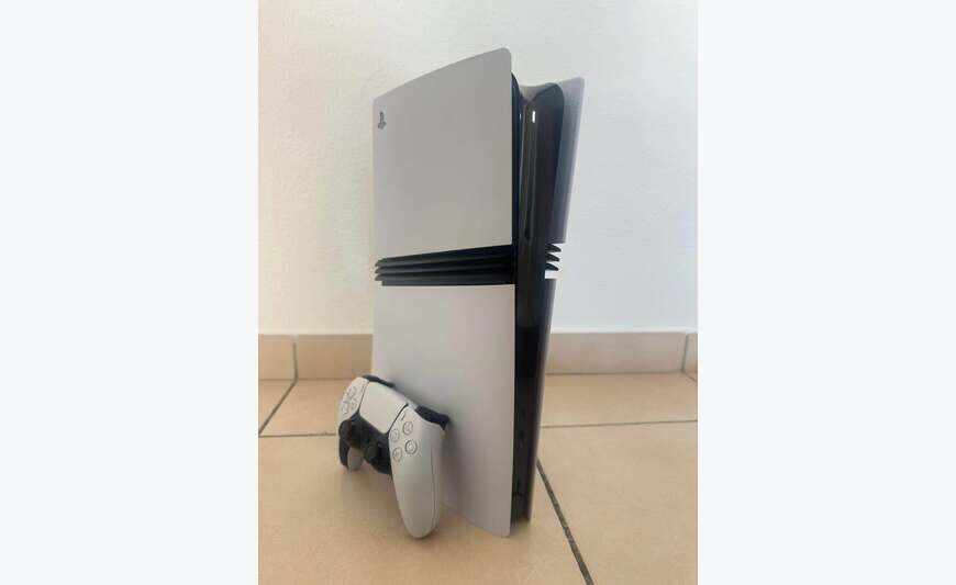 Ps5 PRO +manette offerte