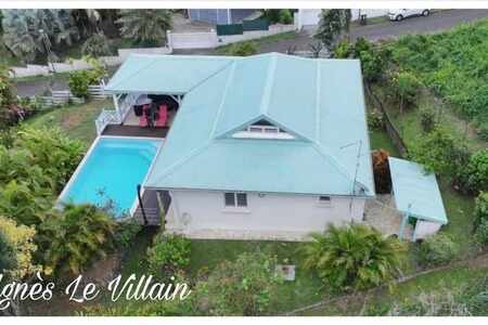 Villa T4 Vue Mer avec Piscine et Garage